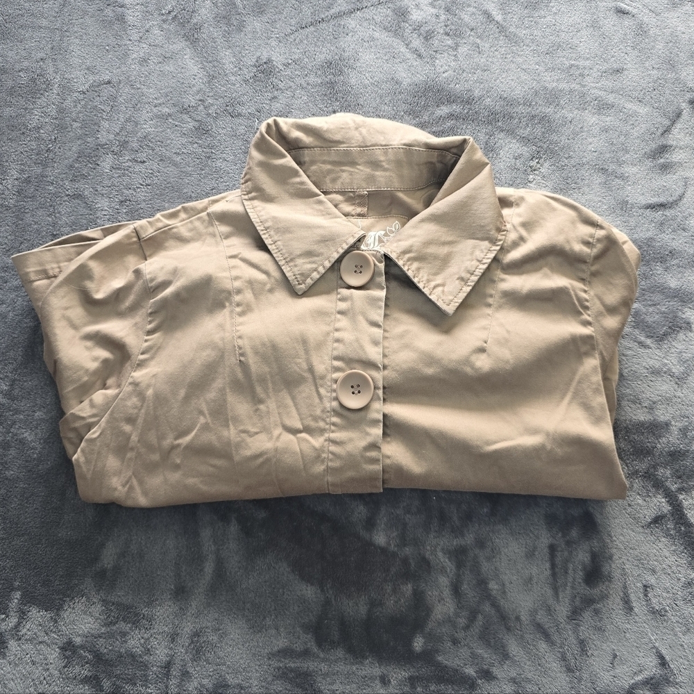 Live A Little Tan Jacket Size Large
